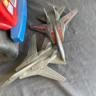 Truck & airplanes