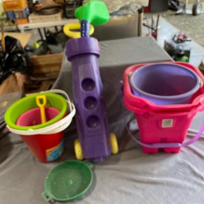 Misc sand box toys