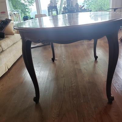Henredon Three Leaf Dining Table (LR-KD)