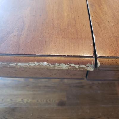 Henredon Three Leaf Dining Table (LR-KD)