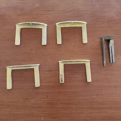 Benbow's Gate Leg Dining Table (LR-KD)