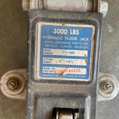 3000# hydraulic jack