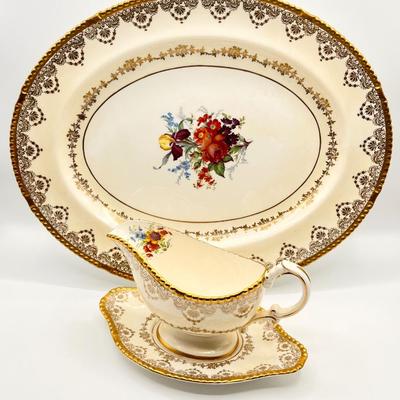 PARAGON ~ Gorgeous ~ Fine Bone China ~ 4 Piece Service For 6 ~*Read Details