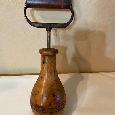 Antique wooden Gibson exercise club