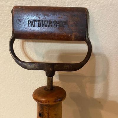 Antique wooden Gibson exercise club