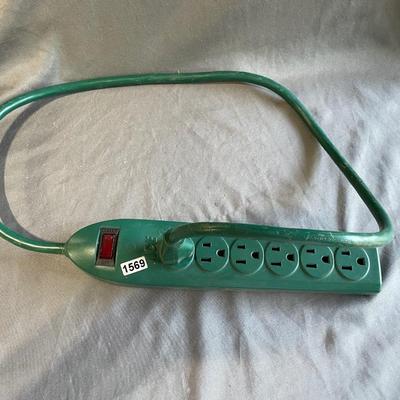 Power strip