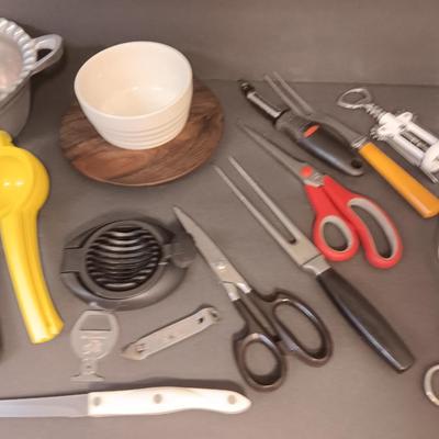 Large assortment of Kitchen utensils for cooking & baking