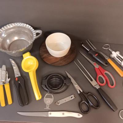 Large assortment of Kitchen utensils for cooking & baking