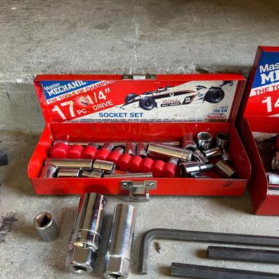 MASTER MECHANICS SOCKET SETS AND OTHER HAND TOOLS