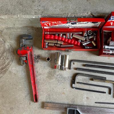 MASTER MECHANICS SOCKET SETS AND OTHER HAND TOOLS