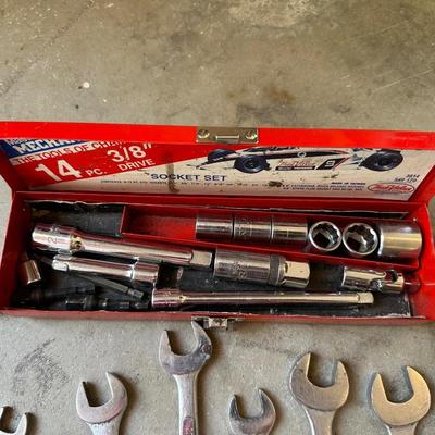 MASTER MECHANICS SOCKETS, COMBO WRENCHES, PLIERS AND MORE