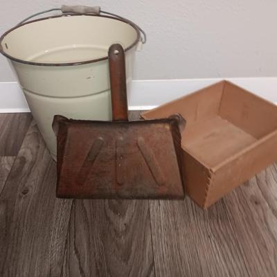 Vintage Cream enamel 12 -inch large bucket with vintage metal dustpan and dove tail box
