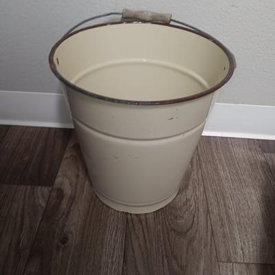 Vintage Cream enamel 12 -inch large bucket with vintage metal dustpan and dove tail box