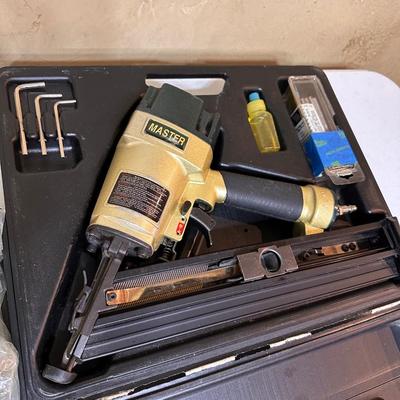 MASTER ~ Pair (2) Finish Nail Air Guns