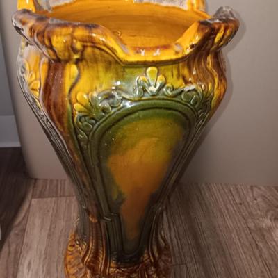 Stunning Antique Umbrella Stand is an English Majolica Pedestal missing Original Jardiniere