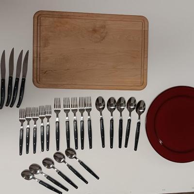 25-piece BEE & WILLOW flatware set ed serving platter and cutting board