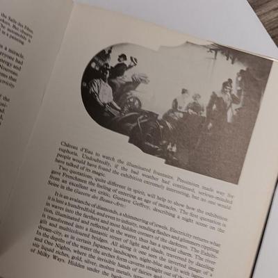 Hardback books - Art Nouveau, Maria Costantino and Art Nouveau Paris 1900 Phillippe Julian