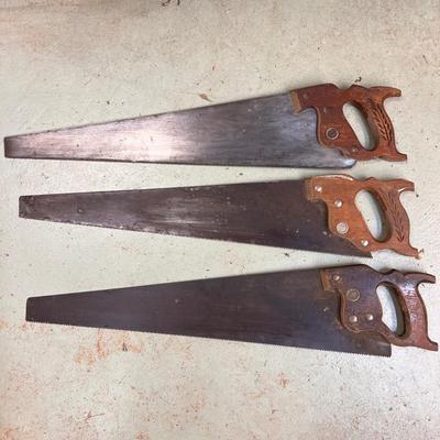Vintage Saws w/ Rack (WS-DZ)