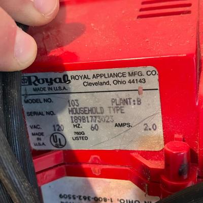 Two Shop Vacs (6 gallon + 2.5 gallon) and More (G-DZ)