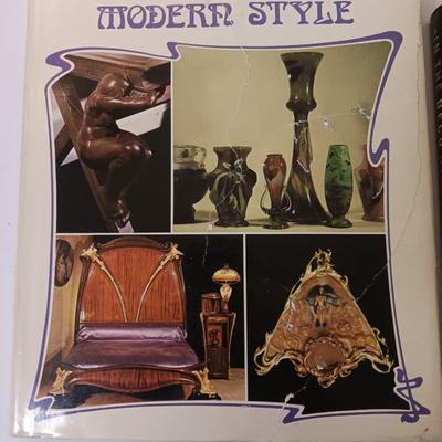 Books - Le Modern Style & In the Deco Style Dan Klein