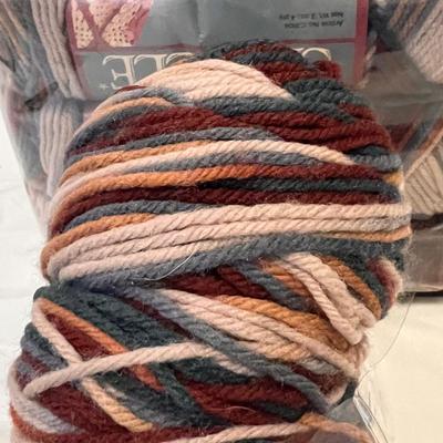 Knitting, Sewing, and More Accessories (H-DZ)