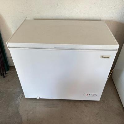 MAGIC CHEF FROST FREE CHEST FREEZER