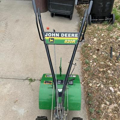 JOHN DEERE 820R WALK BEHIND TILLER