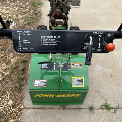 JOHN DEERE 820R WALK BEHIND TILLER