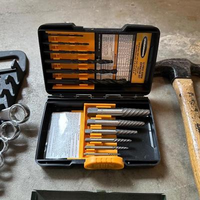 SCREW EXTRACTOR SET, DEEP WELL SOCKETS, WRENCHES