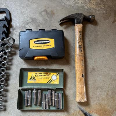 SCREW EXTRACTOR SET, DEEP WELL SOCKETS, WRENCHES