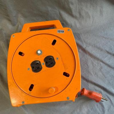Stir-a-cord extension cord