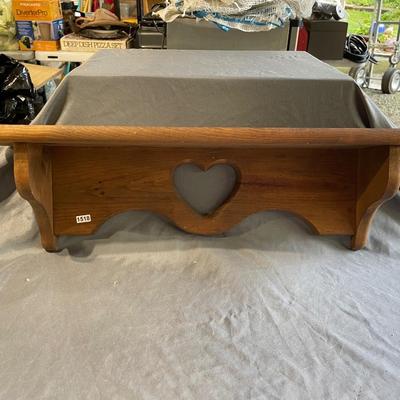 Heart shelf