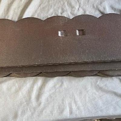 Scalloped edging-8 pieces