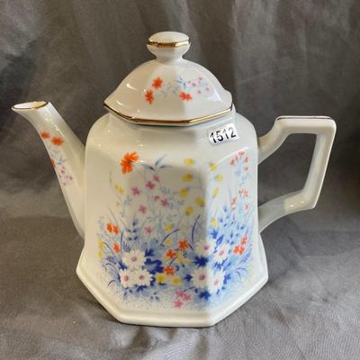 Japanese vintage teapot