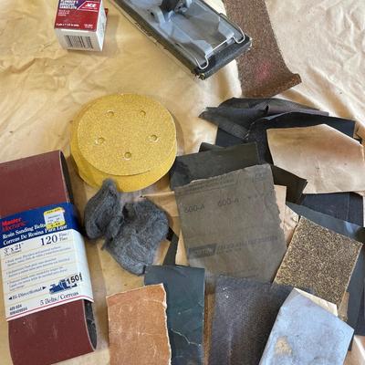 Sandpaper assortment