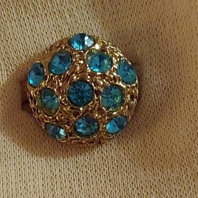 Vtg 60-70s Domani Knit yellow dress