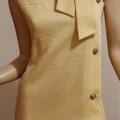 Vtg 60-70s Domani Knit yellow dress