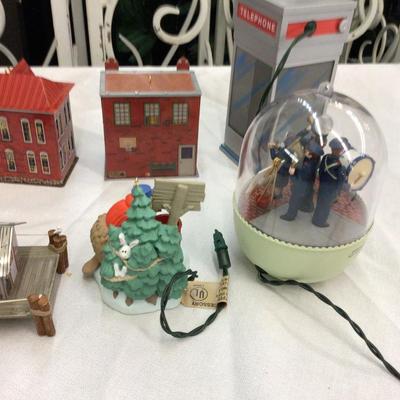 Christmas Ornament Lot 1