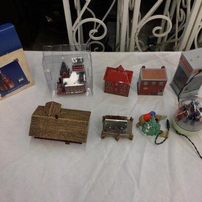 Christmas Ornament Lot 1