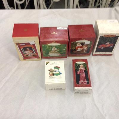 Hallmark Christmas Ornament Lot 1