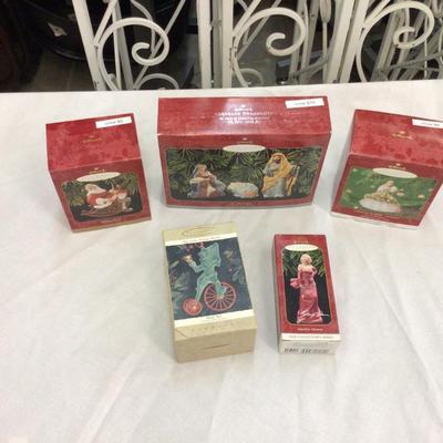 Hallmark Christmas Ornament Lot 2