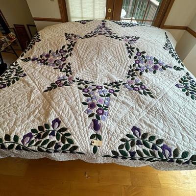 Shipshawana, Indiana Amish Quilt King