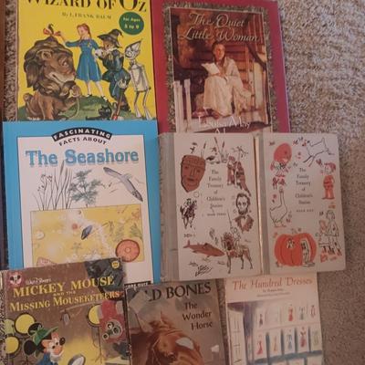 CHILDREN'S BOOKS AND STORY CARDS