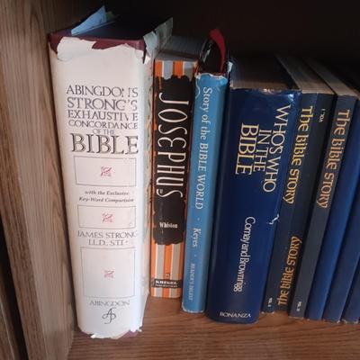 BIBLES, BIBLE BOARD GAME AND OTHER RELIGIOUS BOOKS