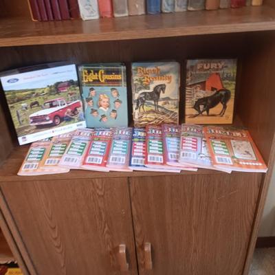 3 VINTAGE CHILDREN'S NOVELS, NEW JUMBLE PUZZLE BOOKS AND A PUZZLE