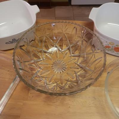 COOKWARE AND A LARGE GLASS BOWL