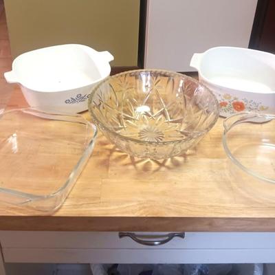 COOKWARE AND A LARGE GLASS BOWL