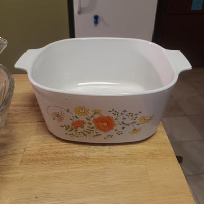 COOKWARE AND A LARGE GLASS BOWL