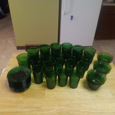 GREEN TIARA GLASSES, SMALL BOWLS AND PLATES