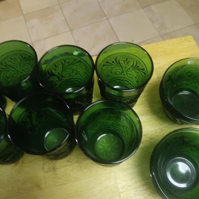 GREEN TIARA GLASSES, SMALL BOWLS AND PLATES